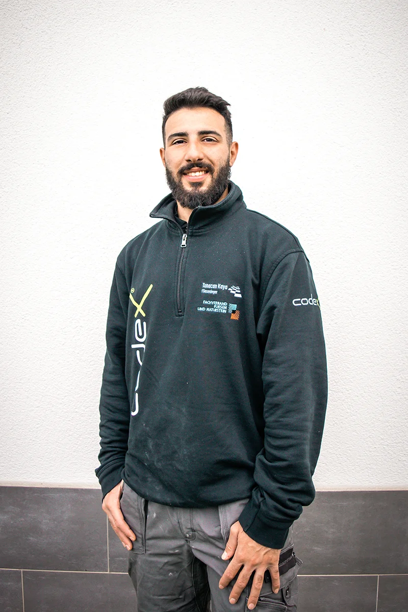 Fliesenleger Can von Fliesen Kast